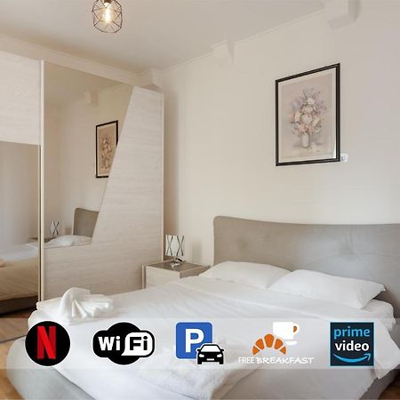 Suite Foscolo, In Piazza A Трієст Екстер'єр фото